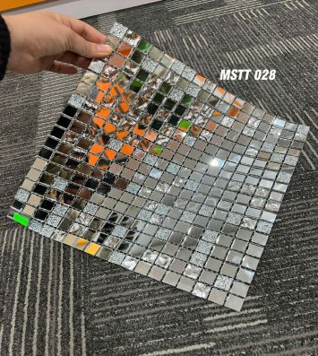 Gạch Mosaic Thủy Tinh MSTT028 1